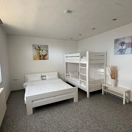 BigBen Apartments-3