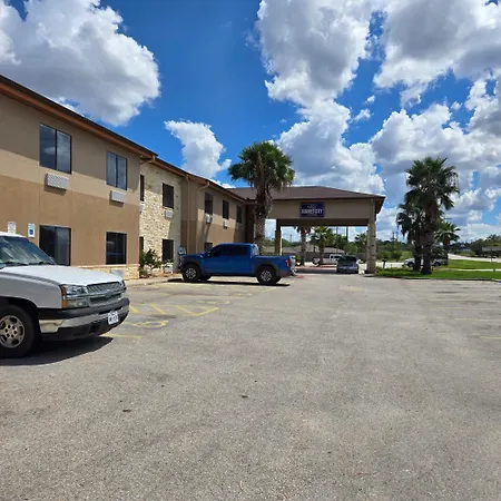 Karnes City Lodge-2