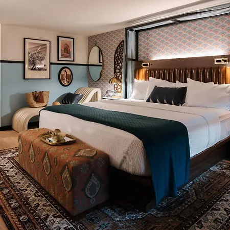 Uncommoner Hotel By Reverie Boutique Collection-2