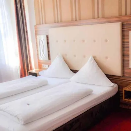 Hotel Villa Erlen-3