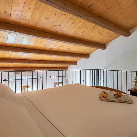 Casanova - Panoramic Rooms And Suites-2