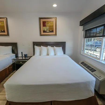 Monterey Surf Inn-3