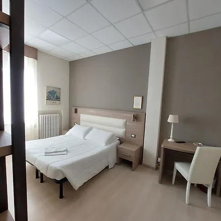 Hotel Tina-2