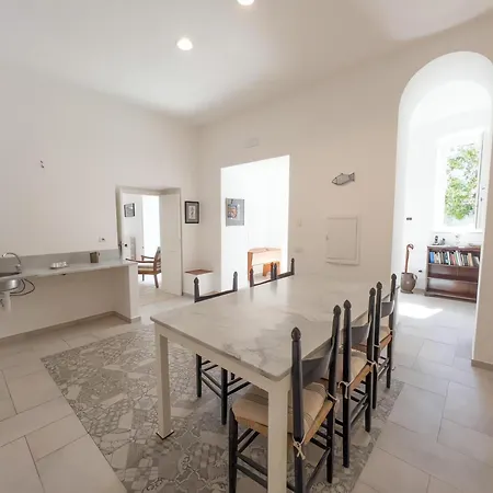 Casa Nina- Camere Con Vista Mare E Terrazza A Raito, Costiera Amalfitana-3