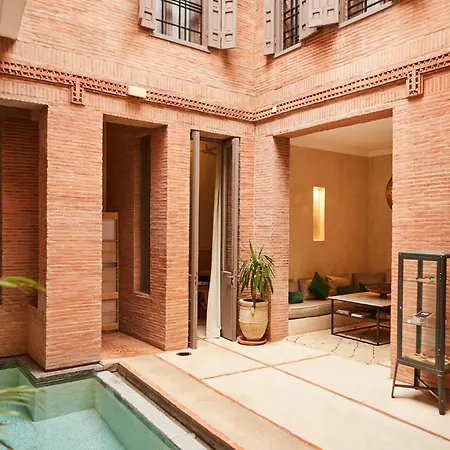 Riad O-2