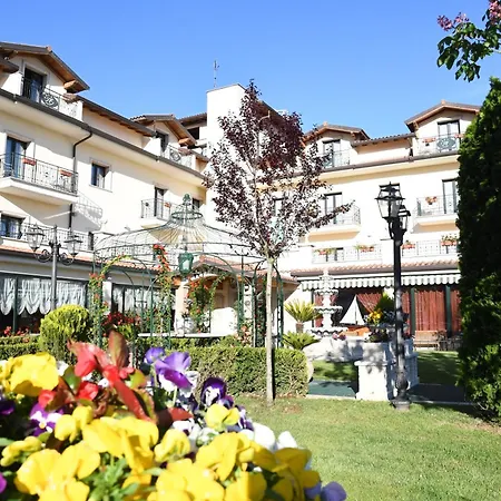 Fashion Hotel-3