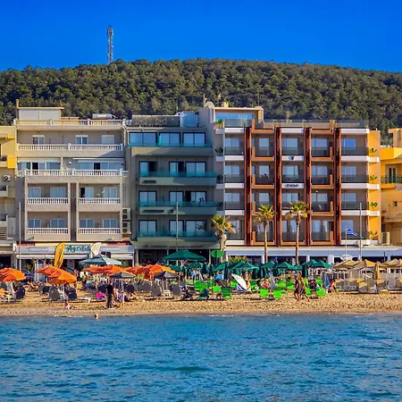 Theo Beach Hotel Apartments-3