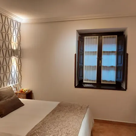 Hotel Rural Entremontes-2
