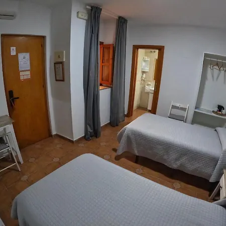 Hostal Canalejas-2