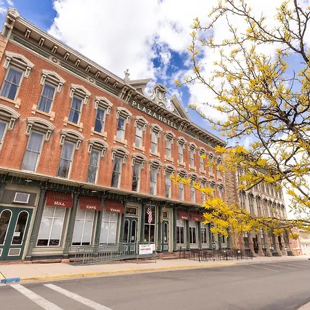 Historic Plaza Hotel-2