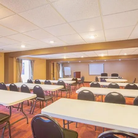Oyo Hotel Baton Rouge Mid City-2