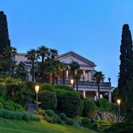 Villa Cortine Palace Relais Chateaux-3