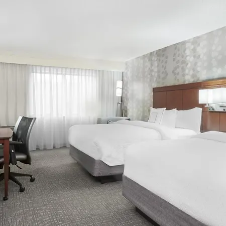 Courtyard By Marriott Asheville-3