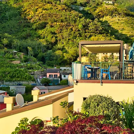 Cinqueterre Residence-3