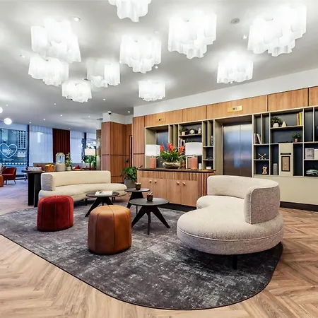 Radisson Hotel Manchester City Centre, A Verified Net Zero Hotel-3