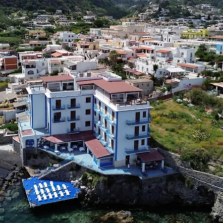 Hotel Rocce Azzurre-3