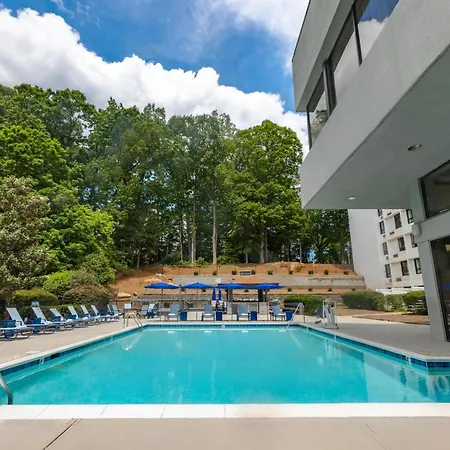 Sonesta Charlotte Lower South End-3
