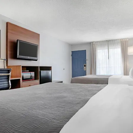 Quality Inn & Suites Near Lake Eufaula-3