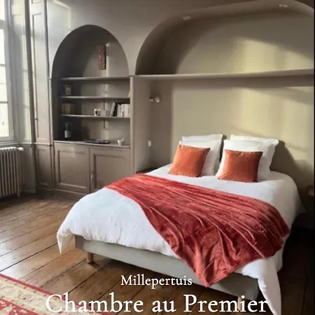 Mercier de Montigny - Les Chambres du Beffroi - SPA et Massage-3