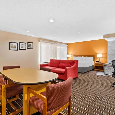 Days Inn By Wyndham Black River Falls - Access To Atv Trail-2