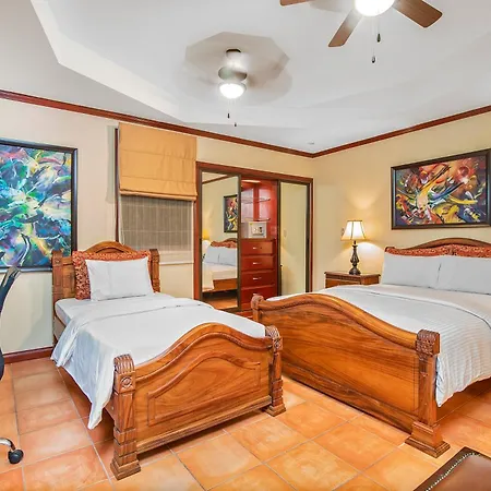 Hotel Casa Roland San Jose-3