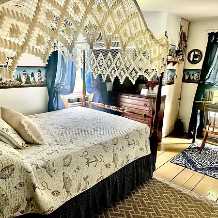 The Bella Ella Bed And Breakfast-3