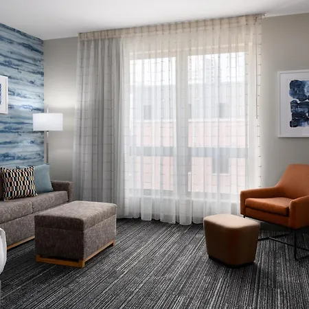 Towneplace Suites By Marriott Champaign-2