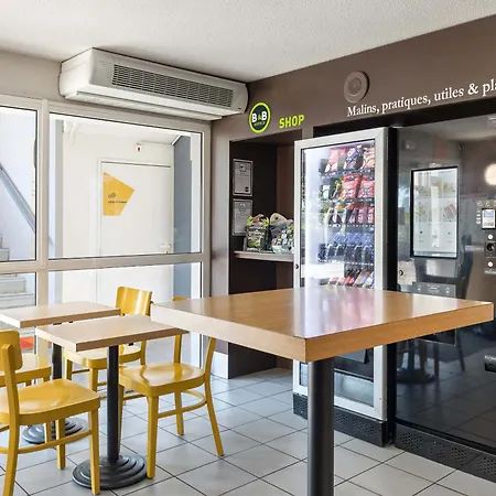 B&B Hotel Rouen Parc Des Expos Zenith-2