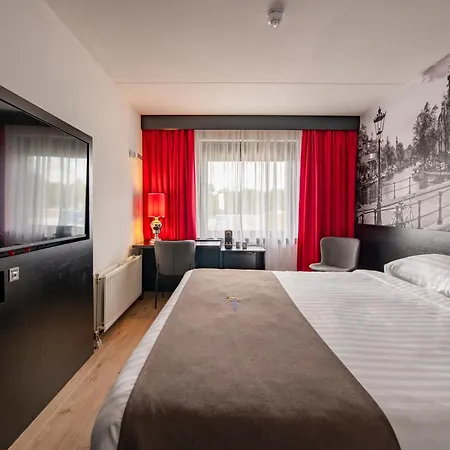 Bastion Hotel Schiphol Hoofddorp-3
