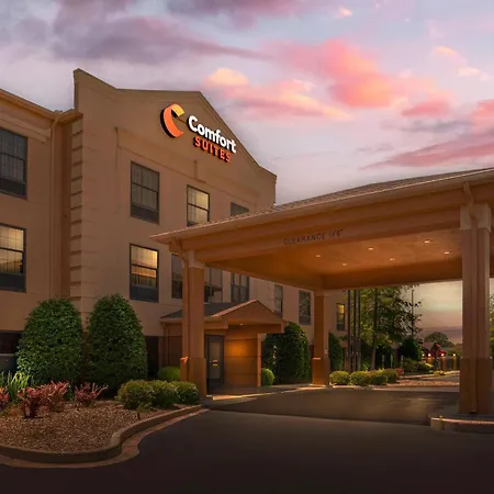 Comfort Suites Monroe-3