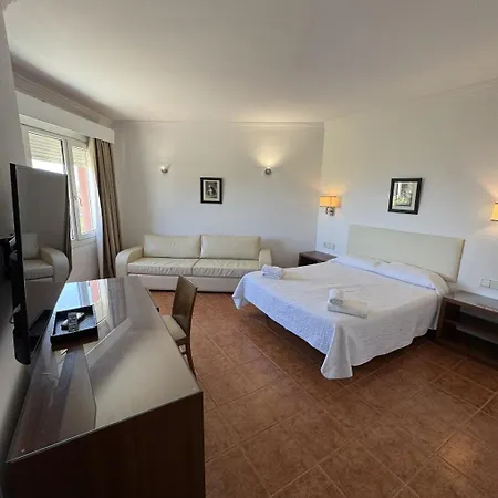 Hotel Las Camelias-3