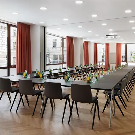 Hotel Astoria Vienna, Curio Collection By Hilton-3