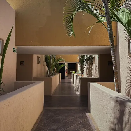 Hotel Los Patios-2
