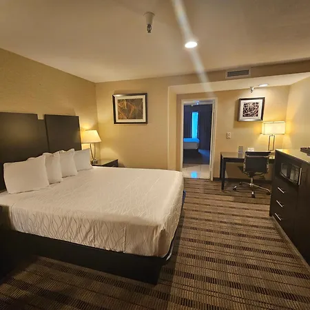Best Western Pasadena Royale Inn & Suites-2