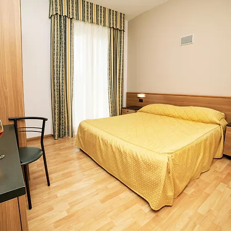 Hotel Mary Rose-2