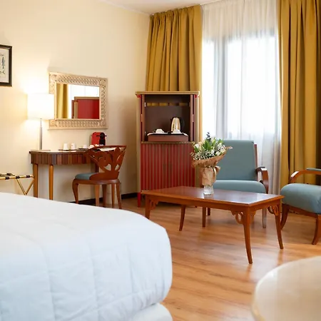 Hotel Royal Palace-2