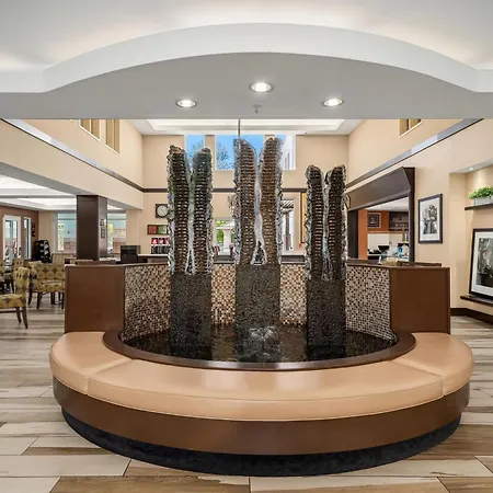 Hampton Inn & Suites Seattle North/Lynnwood-2
