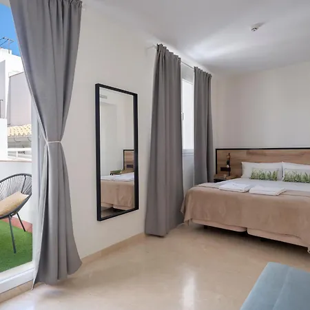 Sweet Sevilla Suites - Smart Hotel-2