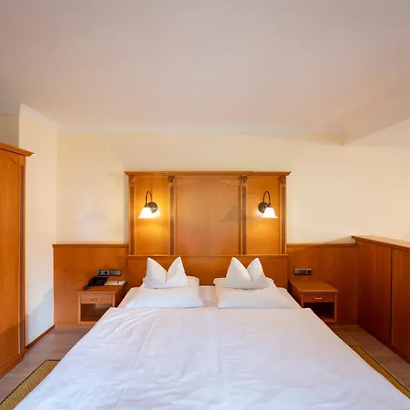 Steinbach-Hotel-3