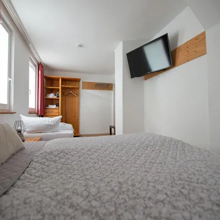 Dein Hotel-3