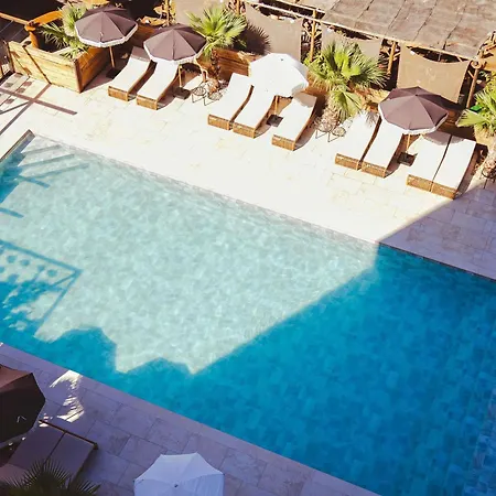Novotel Avignon Nord-3