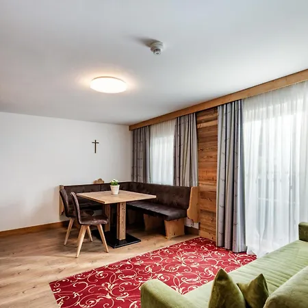 Hotel Apart Garni Heisenhof-3