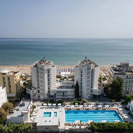 Hr Resort-2