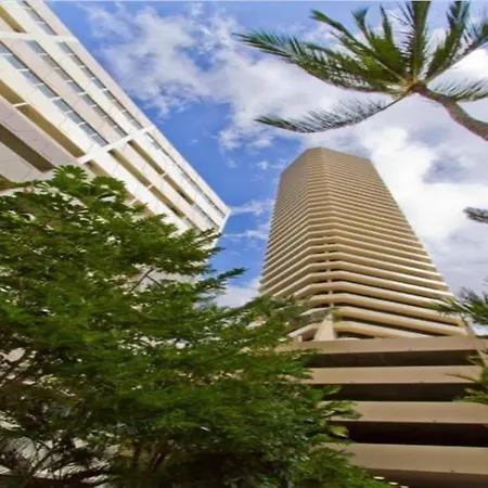 Marina Tower Waikiki-3