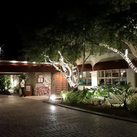 Best Western Naples Inn & Suites-3