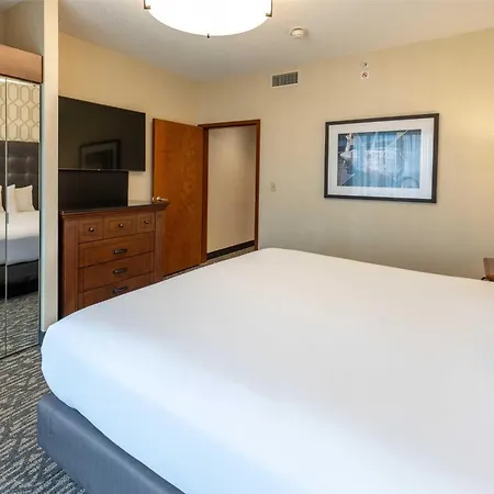 Drury Plaza Hotel St. Louis Chesterfield-3