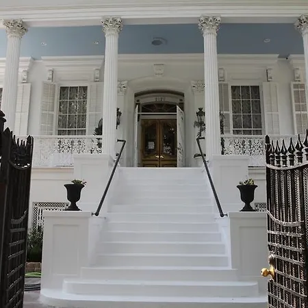 The Magnolia Mansion-2