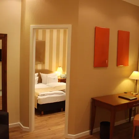 Hotel Savoy Hannover-3