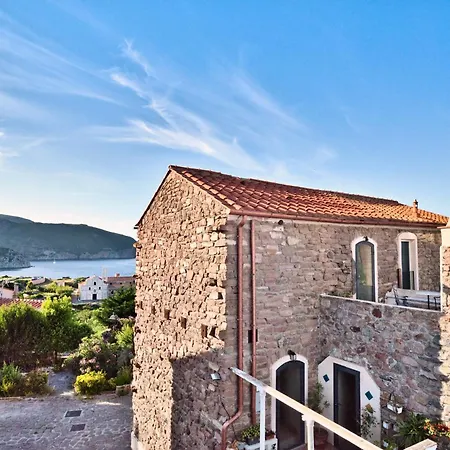 Il Saracino Boutique Suites-3