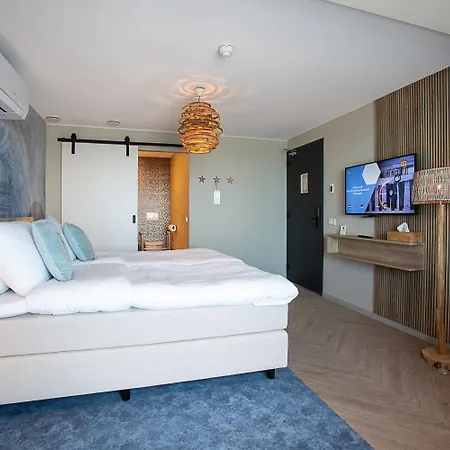 Beachfront Boutiquehotel-2